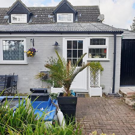 Chesterton Cottage Miningsby ภายนอก รูปภาพ